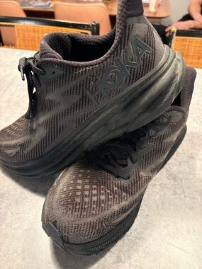 Hoka Men's Black Performance Running Shoes